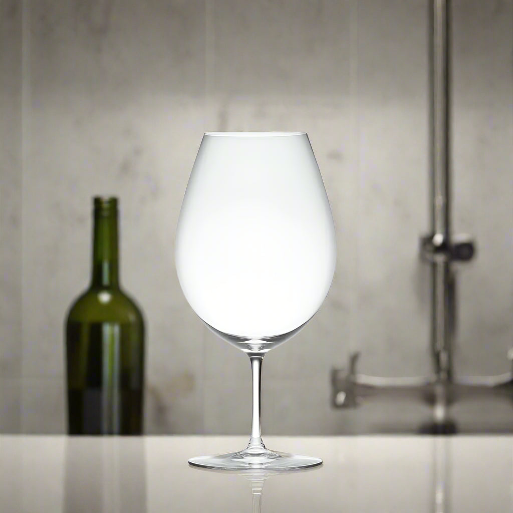 Ultra-Thin Siamese Curved Wine Glasses